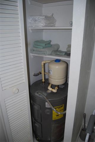 450 TREASURE ISLAND CAUSEWAY 310, Treasure Island, FL 33706