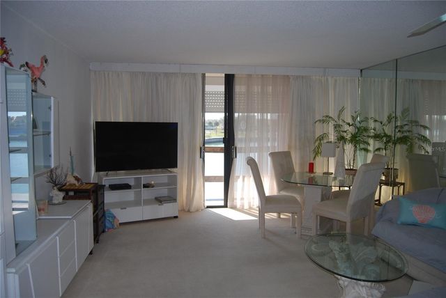 450 TREASURE ISLAND CAUSEWAY 310, Treasure Island, FL 33706