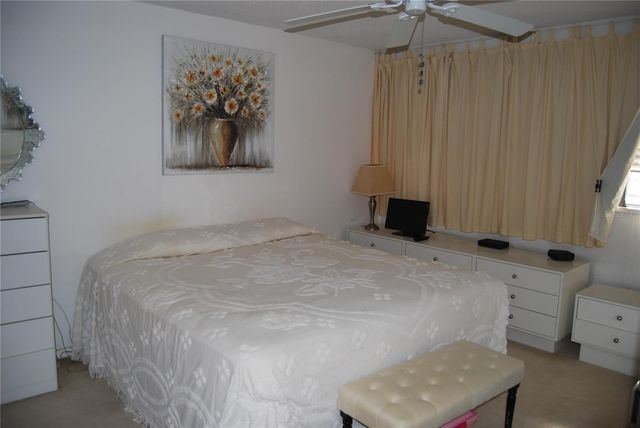 450 TREASURE ISLAND CAUSEWAY 310, Treasure Island, FL 33706