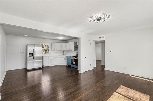 2720 Hagemann Street, Kansas City, KS 66106