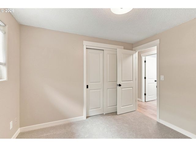 9137 N GENEVA Ave, Portland, OR 97203