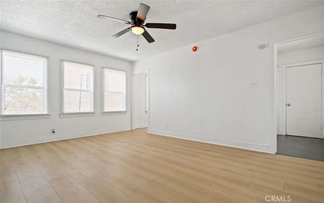 2116 S Palm Grove Avenue, Los Angeles, CA 90016
