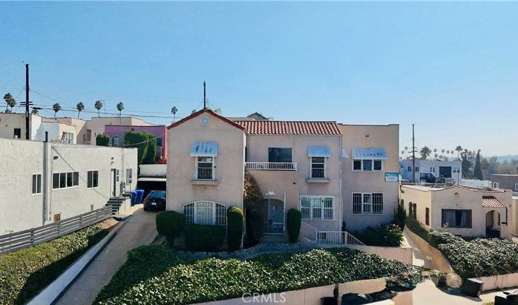 2116 S Palm Grove Avenue, Los Angeles, CA 90016