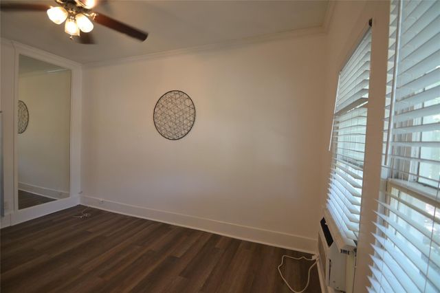 1517 Bonnie Brae Street 4, Houston, TX 77006