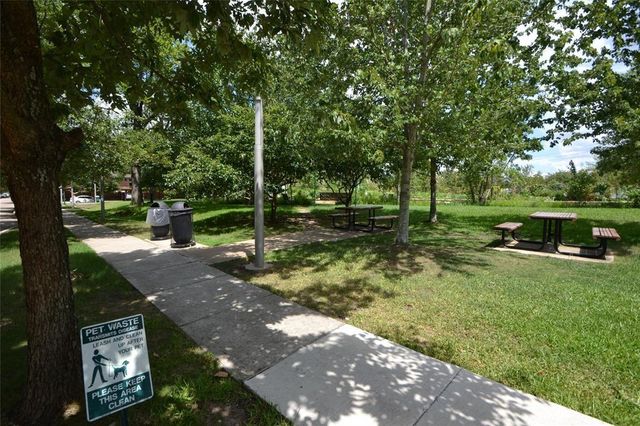 1517 Bonnie Brae Street 4, Houston, TX 77006