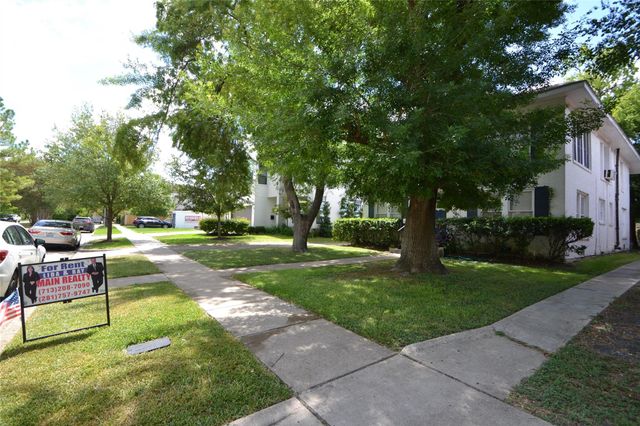 1517 Bonnie Brae Street 4, Houston, TX 77006