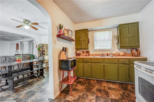 305 21st Street, Van Buren, AR 72956
