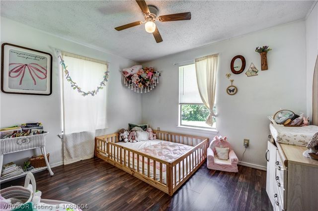 305 21st Street, Van Buren, AR 72956