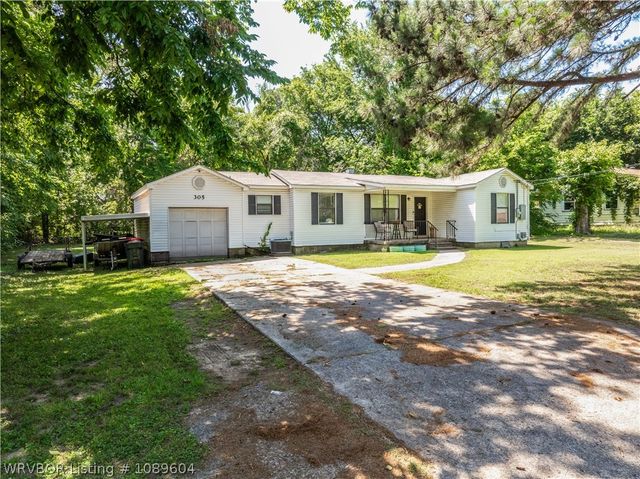 305 21st Street, Van Buren, AR 72956