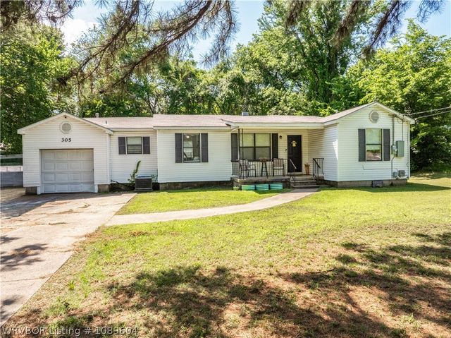 305 21st Street, Van Buren, AR 72956