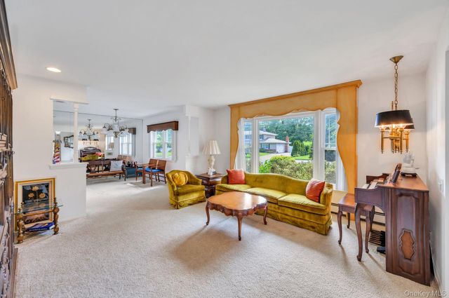 9 Alpine Place, Lake Grove, NY 11755