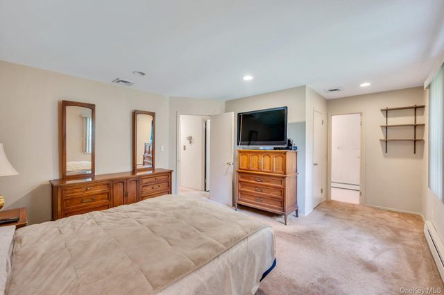 9 Alpine Place, Lake Grove, NY 11755