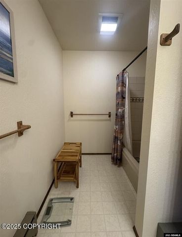 4508 Dredge Lake Road, Juneau, AK 99801