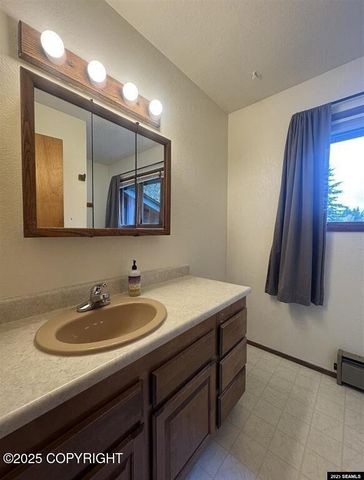 4508 Dredge Lake Road, Juneau, AK 99801