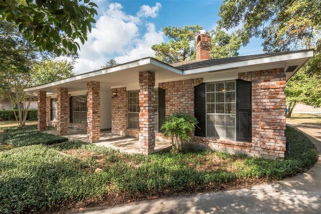 7403 Tall Pines Drive, Houston, TX 77088