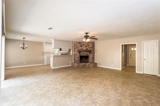 7403 Tall Pines Drive, Houston, TX 77088