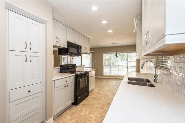 7403 Tall Pines Drive, Houston, TX 77088