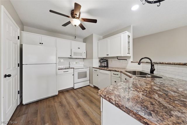 8528 Spencer Court, North Ridgeville, OH 44039