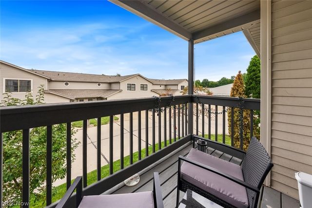8528 Spencer Court, North Ridgeville, OH 44039