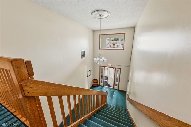 8528 Spencer Court, North Ridgeville, OH 44039
