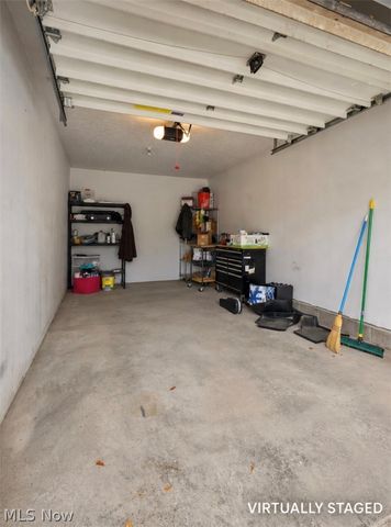 8528 Spencer Court, North Ridgeville, OH 44039