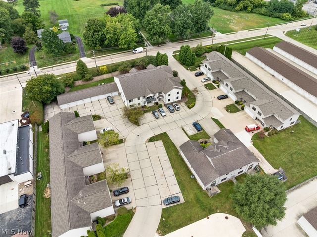 8528 Spencer Court, North Ridgeville, OH 44039