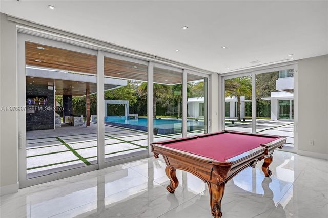 6300 SW 126th St, Pinecrest, FL 33156