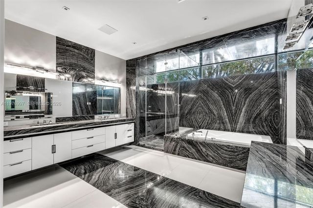 6300 SW 126th St, Pinecrest, FL 33156