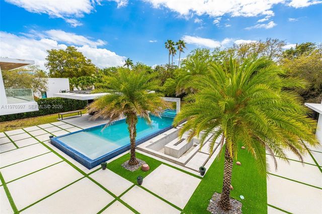 6300 SW 126th St, Pinecrest, FL 33156