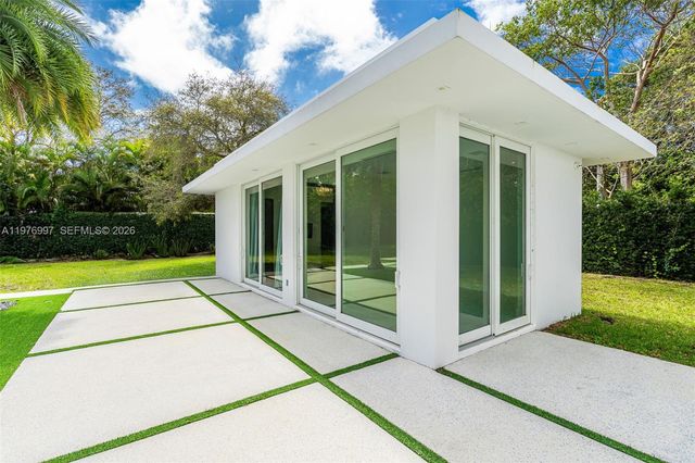 6300 SW 126th St, Pinecrest, FL 33156