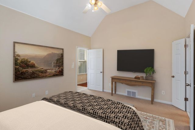 1365 HARBOR PARK DR, Memphis, TN 38103