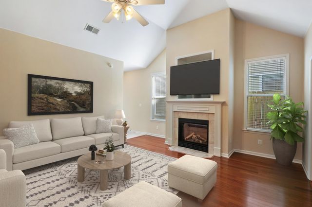 1365 HARBOR PARK DR, Memphis, TN 38103