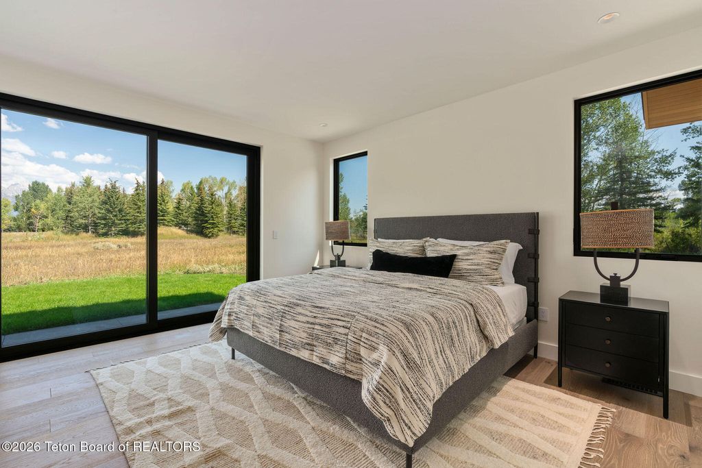 175 HUCKLEBERRY Drive, Jackson, WY 83001 photo 10
