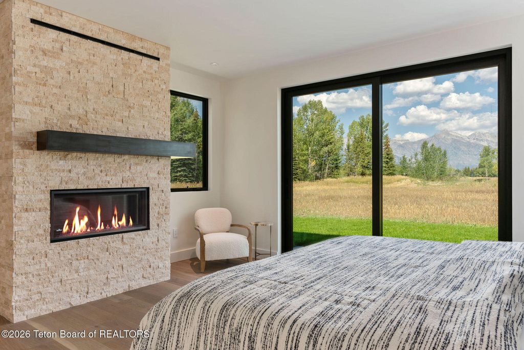 175 HUCKLEBERRY Drive, Jackson, WY 83001 photo 11