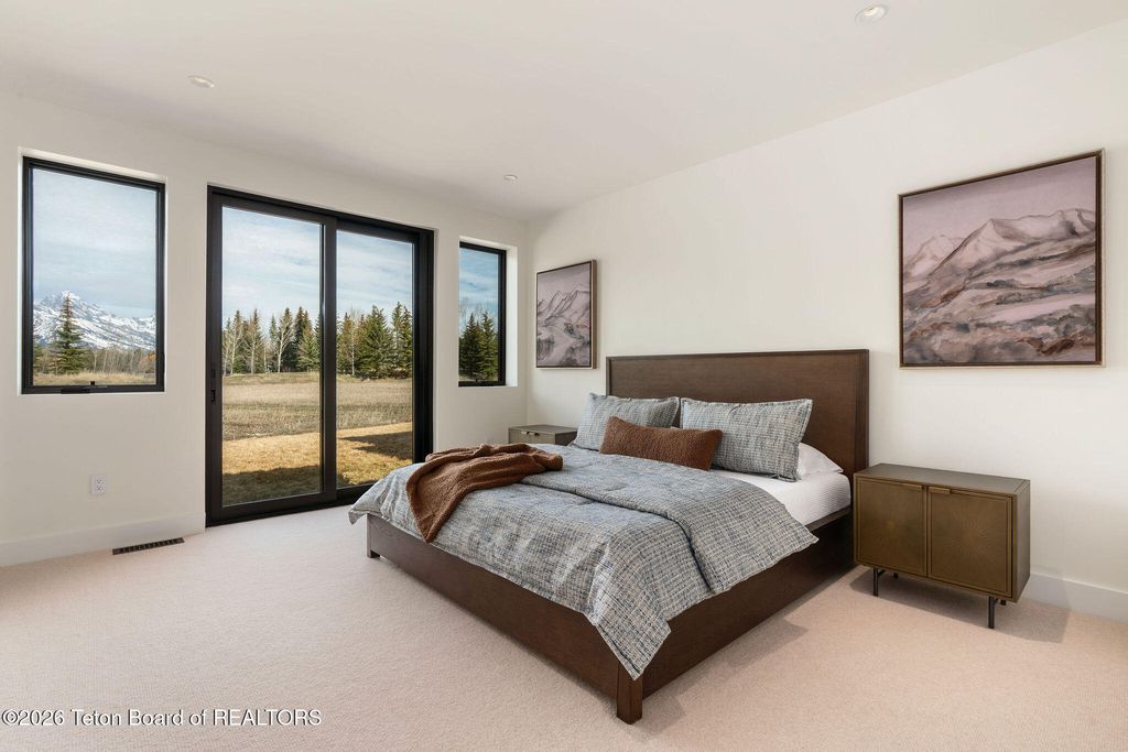 175 HUCKLEBERRY Drive, Jackson, WY 83001 photo 17