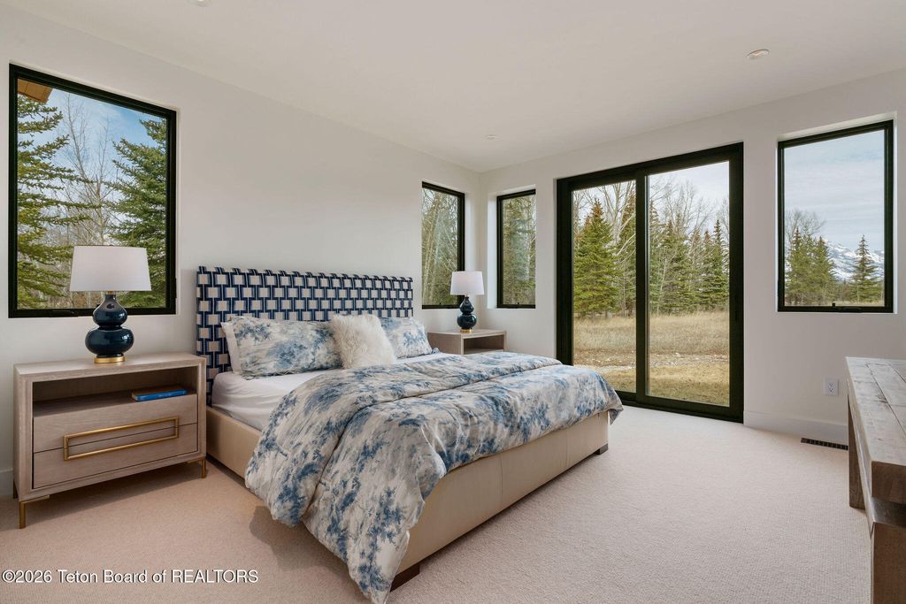 175 HUCKLEBERRY Drive, Jackson, WY 83001 photo 23