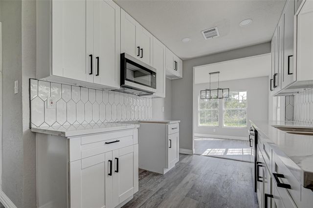 106 County Road 416, Brazoria, TX 77422