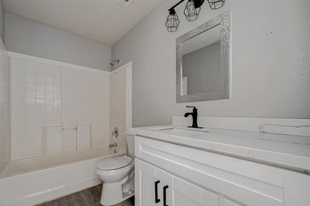 106 County Road 416, Brazoria, TX 77422