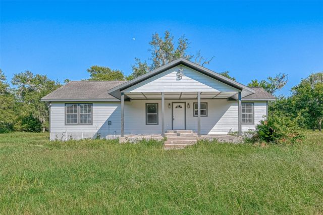 106 County Road 416, Brazoria, TX 77422