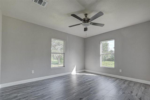 106 County Road 416, Brazoria, TX 77422