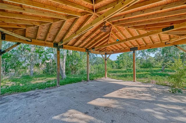 106 County Road 416, Brazoria, TX 77422