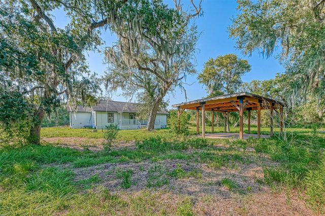 106 County Road 416, Brazoria, TX 77422