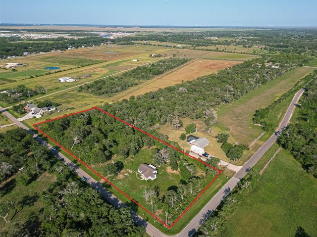 106 County Road 416, Brazoria, TX 77422
