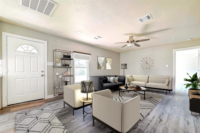 106 County Road 416, Brazoria, TX 77422