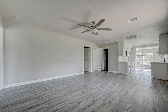 106 County Road 416, Brazoria, TX 77422