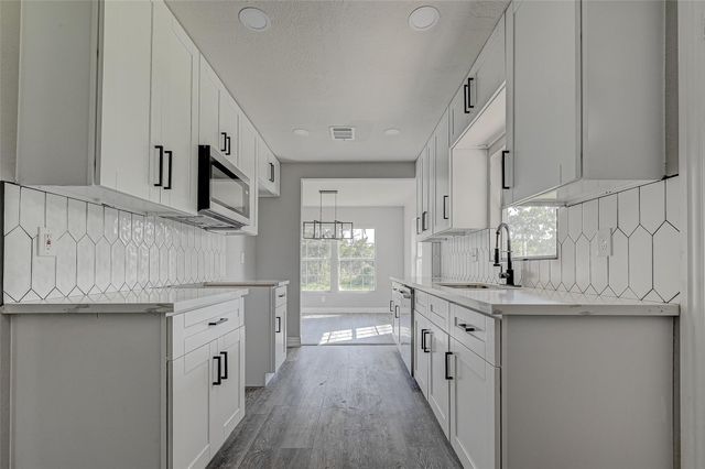 106 County Road 416, Brazoria, TX 77422