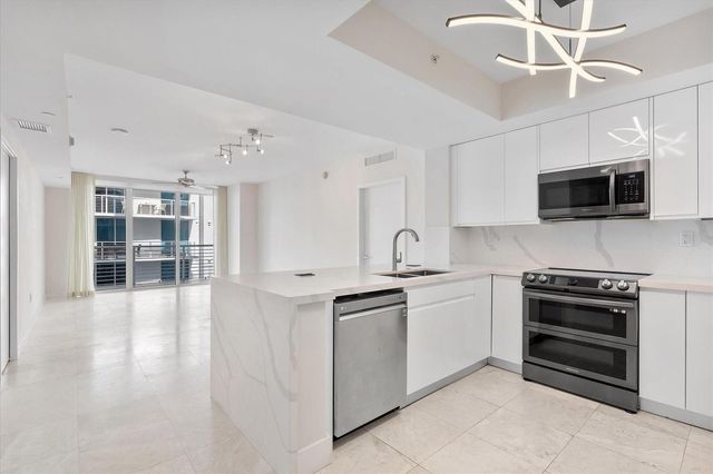 2821 N Ocean Boulevard 902s, Fort Lauderdale, FL 33308