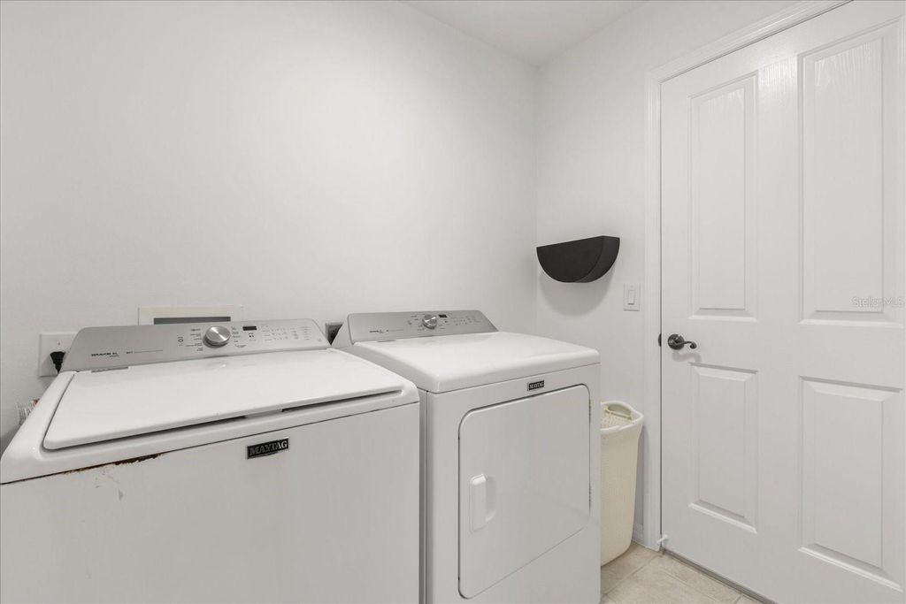 Image 28 of property listing at 8275 SE 177TH WINTERTHUR LOOP, The Villages, FL 32162