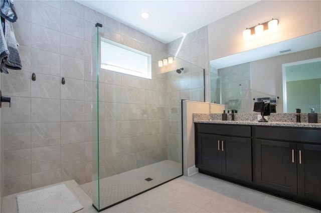 16714 SAVORY MIST CIRCLE, Bradenton, FL 34211