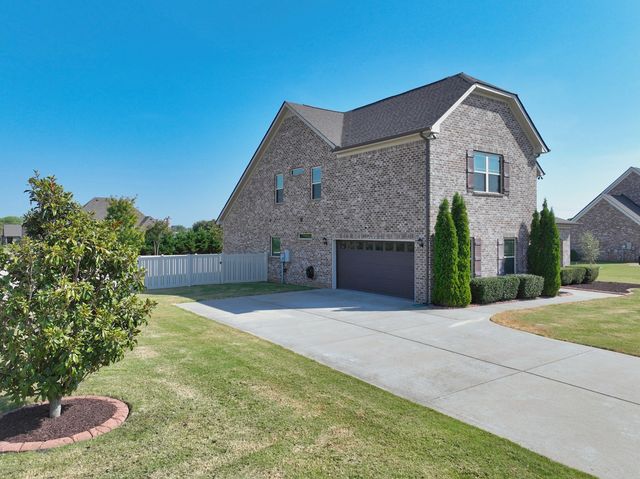 1118 Britannia Way, Murfreesboro, TN 37129